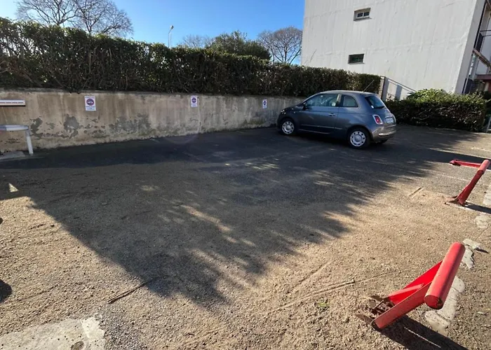 Apartment T3 - Front De - Parking - Confort