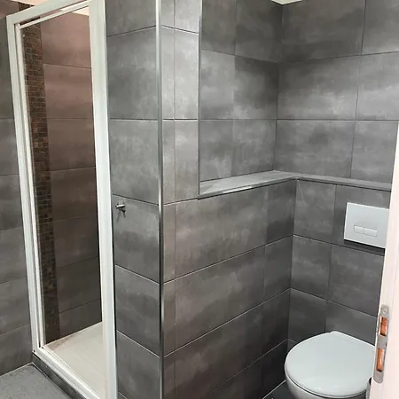 T3 - Front De - Parking - Confort * Ajaccio (Corsica)