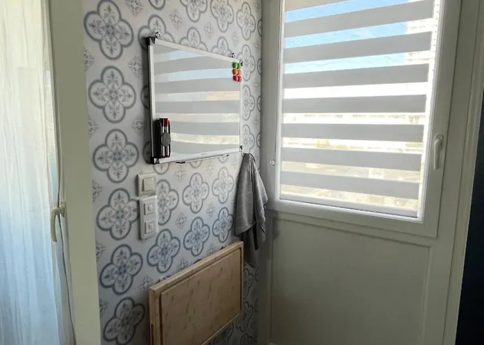 T3 - Front De - Parking - Confort Appartamento